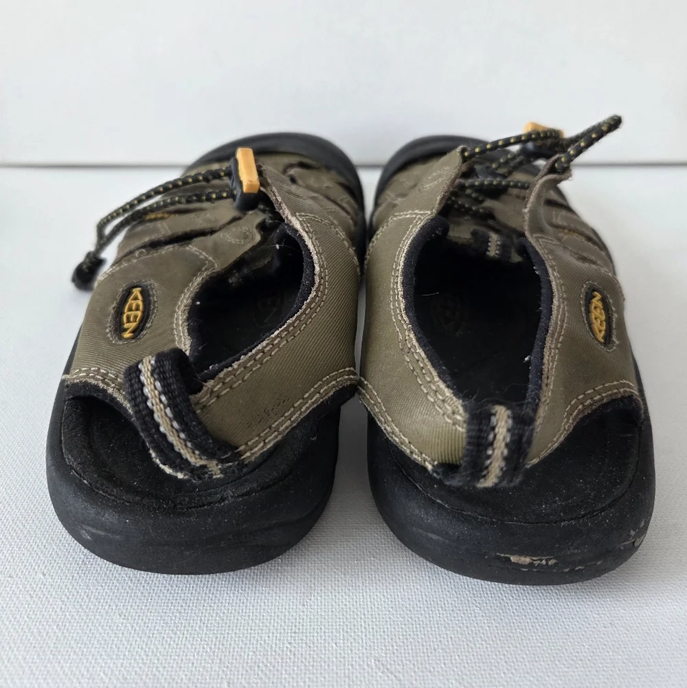 Keen Newport Brown Leather Water Shoes Sandals Big Boy's Size 4